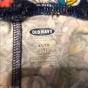 Bottoms - Leggings size 5 Bottoms - Leggings size 5